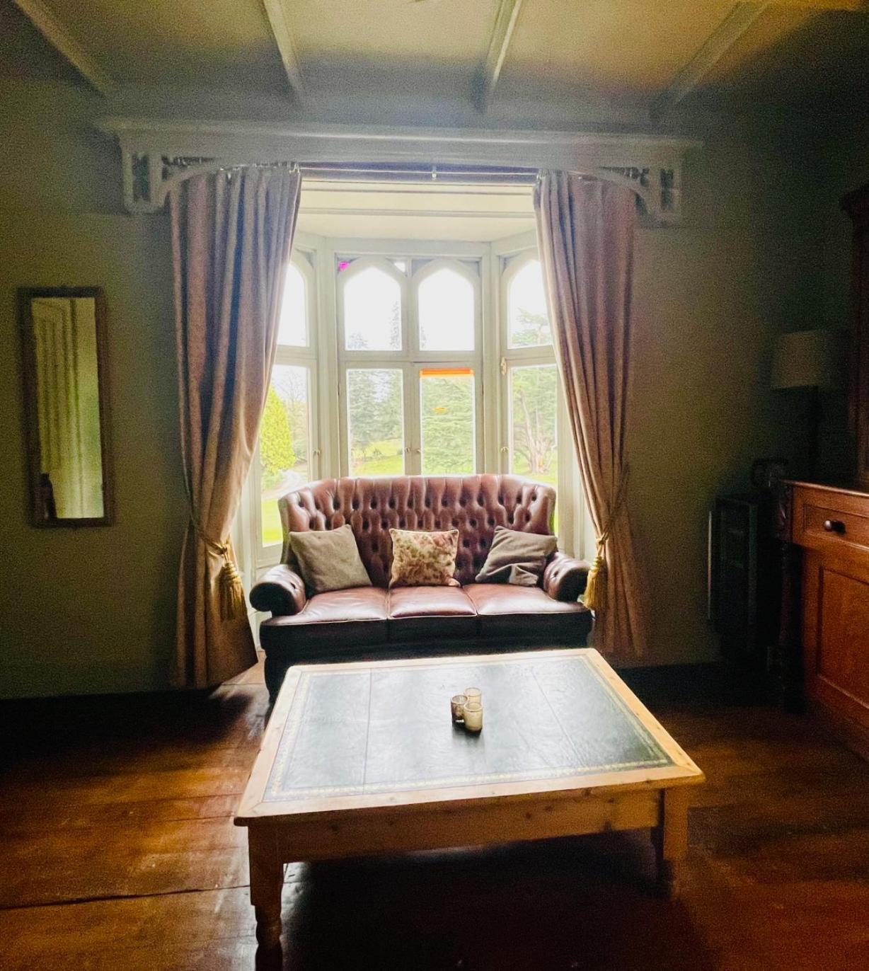 Llanerchydol Hall Casa di campagna Welshpool